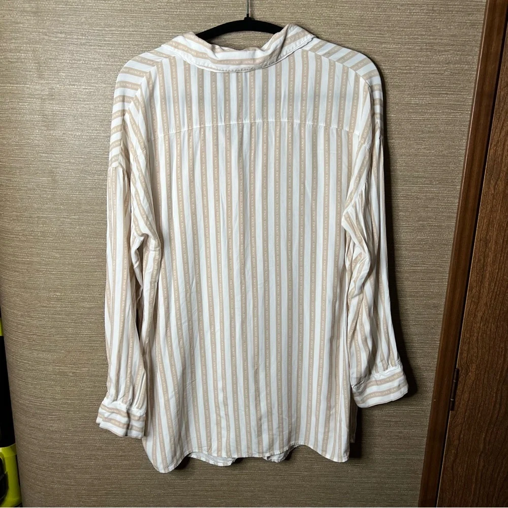 Lounge women’s sleep shirt tan & white stripped size small
